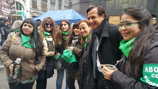 Lipoveztky en una marcha por la legalización del aborto - Crédito:&nbsp;@Lipovetzky