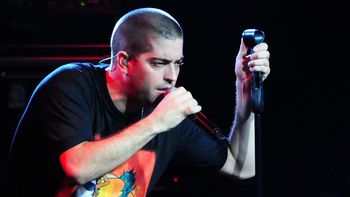 Callejeros publicó un clip de Una nueva noche fría Callejeros publicó un clip de Una nueva noche fría