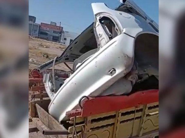 Ofreció $100 mil de recompensa por su auto robado y lo encontró desarmado