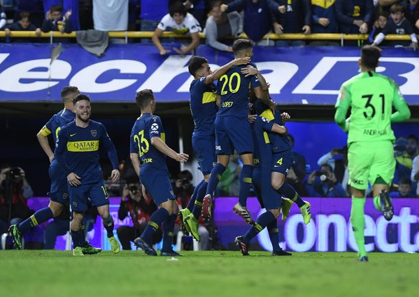 Boca eliminó a Vélez en los penales y es semifinalista