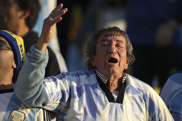 #VamosArgentina Los fanáticos juegan la previa Argentina - Colombia