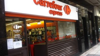 denuncian a cadena de supermercados por financiar cuevas denuncian a cadena de supermercados por financiar cuevas