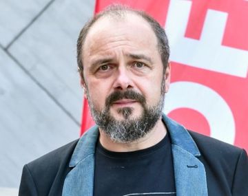 Arkadiusz Jakubik es el protagonista de esta mini serie furor en Netflix.