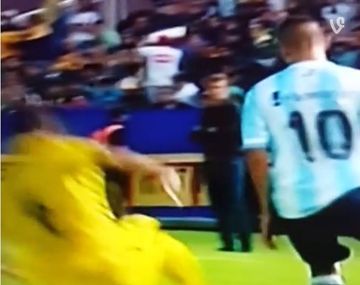 Mirá la terrible patada de Marín contra una de las figuras de Racing