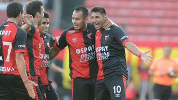con dos goles de alan ruiz, el sorprendente colon goleo a belgrano en santa fe con dos goles de alan ruiz, el sorprendente colon goleo a belgrano en santa fe