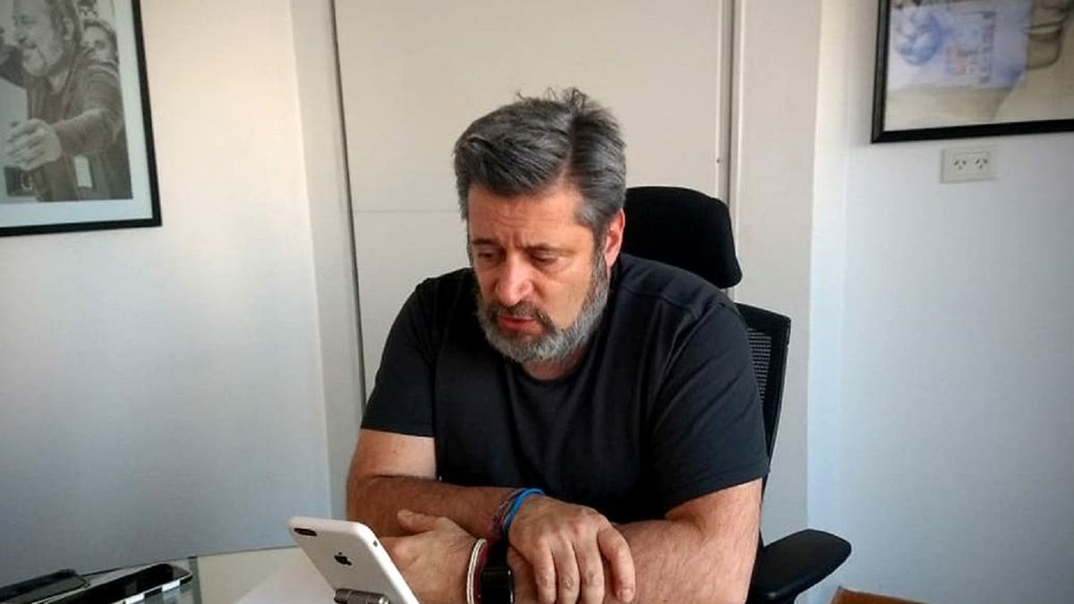Víctor Santa María La meta de todos es la recuperación del salario