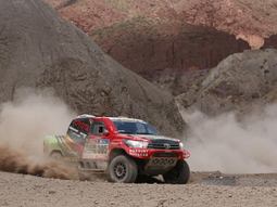 el dakar atraviesa la 6° etapa en la altura de uyuni el dakar atraviesa la 6° etapa en la altura de uyuni