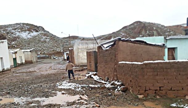 El Paso de Jama quedó obstruido por la nieve
