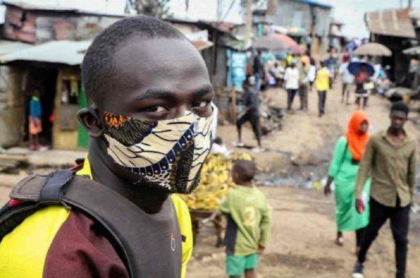 África registró el mayor aumento de casos nuevos y muertes en las últimas semanas.