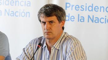 Nos faltan dos puntos para llegar a 10, dijo Prat Gay. Nos faltan dos puntos para llegar a 10, dijo Prat Gay.