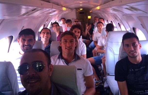 Cumbre futbolera: ¿Qué hacen estos cracks viajando juntos a Brasil?