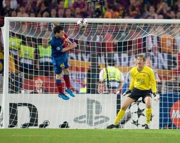 El gran salto de Messi para marcar el segundo del Barcelona