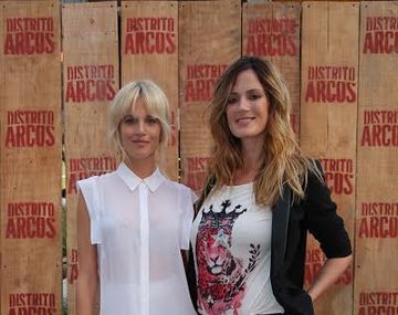 Paula Chaves y Liz Solari dos diosas en la fiesta de Distrito Arcos