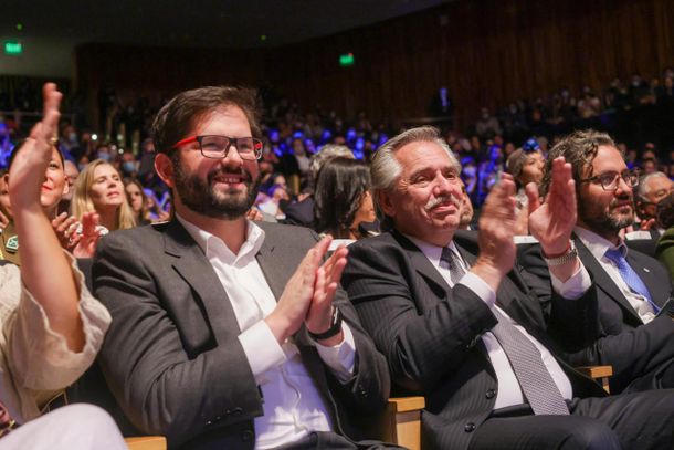 Alberto Fernández volvió a citar al Flaco Spinetta para celebrar la alianza con Chile