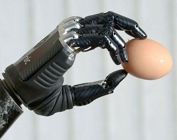 Crearon el brazo biónico más preciso de la historia