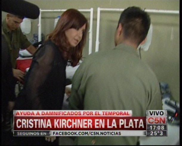 La Presidente recorrió un centro de ayuda en La Plata