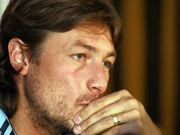 Le roban dos autos a Heinze mientras dormía