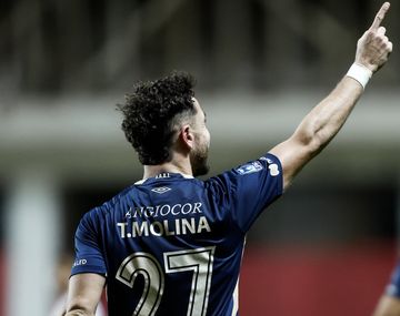 Del amor por Huracán al golpe más duro: Tomás Molina eliminó al club de sus amores