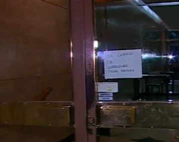 Los vecinos sospechan que está vinculado con un robo que sufrió el puesto de diarios hace dos meses