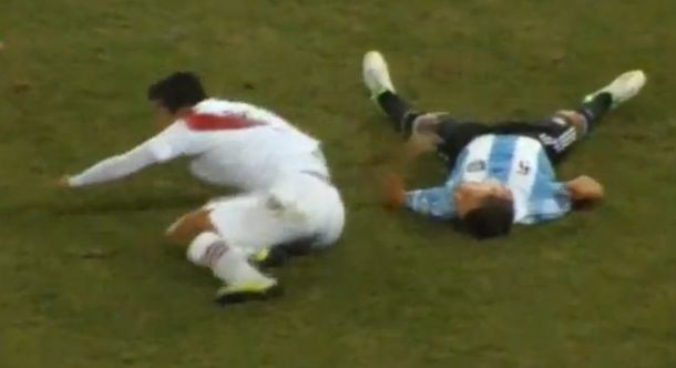 Gago fue trasladado de urgencia a un centro médico