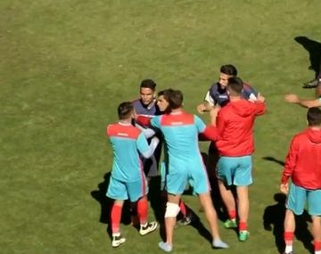 Fragapane y Vicente tuvieron que ser separados