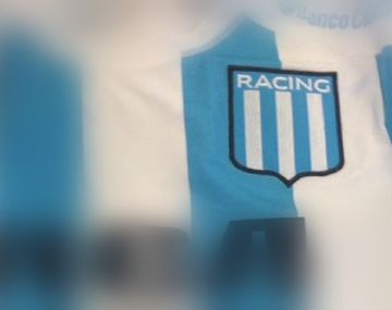 Supuesta camiseta de Racing modelo 2017