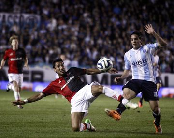 Racing no pudo con Ustari y empató 1-1 con Newells