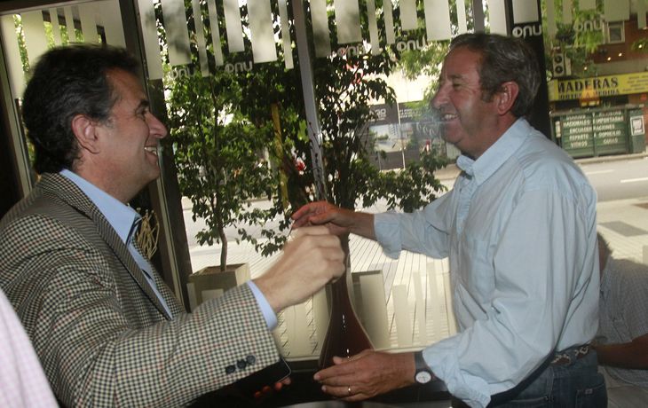 En medio de su interna con Sanz, Cobos vuelve a asociarse con la Mesa de Enlace