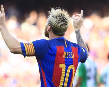 De zurda y al segundo palo: mirá el golazo de Messi