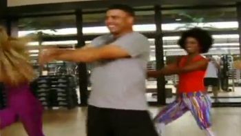 ronaldo baila el gangnam style para bajar de peso ronaldo baila el gangnam style para bajar de peso