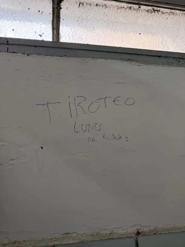 La Escuela Nuestra Señora de Luján de La Plata registró al menos tres amenazas de tiroteo. La Escuela Nuestra Señora de Luján de La Plata registró al menos tres amenazas de tiroteo.