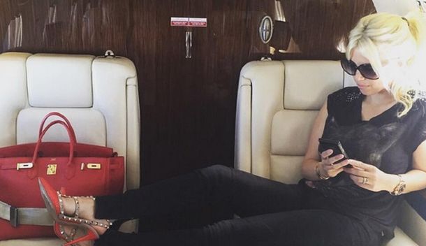 Furiosos tweets de Wanda Nara arrobando a Rial, que luego borró