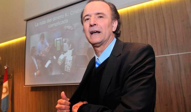 Espionaje ilegal: procesaron al periodista Daniel Santoro por extorsión