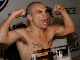 La Hiena Barrios vuelve al boxeo