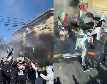 Video: hinchas de All Boys llevan ataúd con la bandera de Israel ante Atlanta