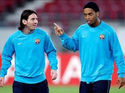 Messi_ronaldinho_efe
