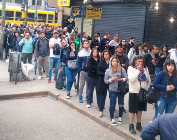 El titular de la UTA acusó a una empresa de colectivos de ser cómplice del paro