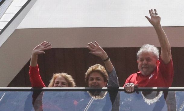 El día después del interrogatorio, Dilma Rouseff visitó a Lula Da Silva