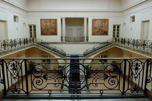 Palacio ferreyra interior la voz