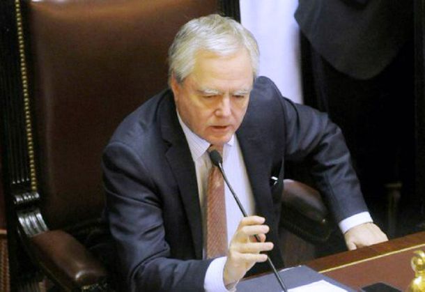 Pinedo defendió a los jueces que fallaron a favor del 2x1 para un represor