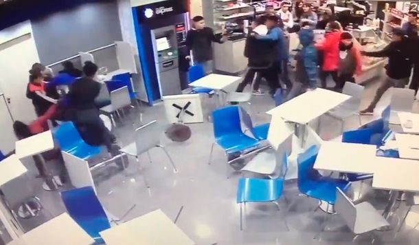 VIDEO: Batalla campal en una estación de servicio de Ezpeleta