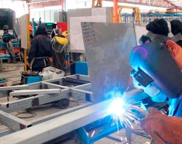 Metalúrgicos: Antonio Caló acordó con empleados del sector pagar solo el 70% del sueldo a sus empleados