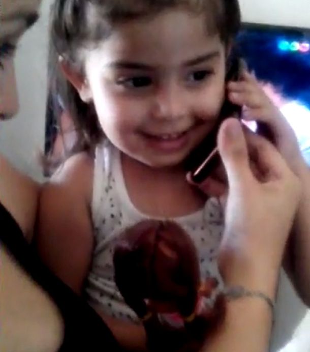 Mirá cómo reaccionan los chicos cuando reciben el llamado de Papá Noel