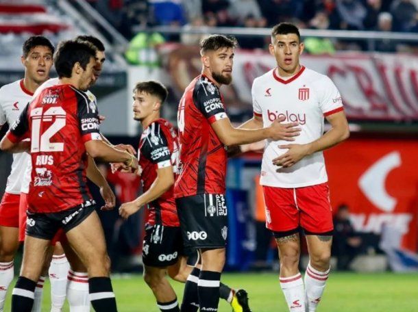 Estudiantes venció por la mínima a Central Córdoba y entró en zona de Copa Libertadores