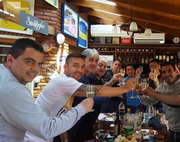 Polémica foto de Carlos Tevez con La Doce