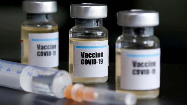 El Gobierno negocia con cinco laboratorios la provisión de la vacuna contra el coronavirus