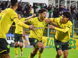 Defensa y Justicia se impuso 1-0 ante Newells y se metió en cuartos de final