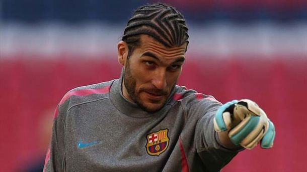 El insólito look del arquero del Barcelona tras sacarse las trenzas