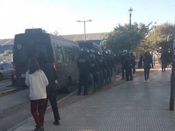 Intentan desalojar a 10 familias del Barrio Padre Carlos Mugica de la Villa 31