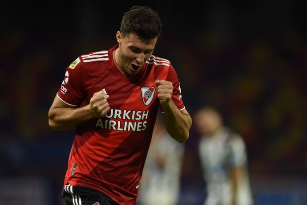 River pierde a un titular y un suplente utilizado para su debut en la Copa Libertadores